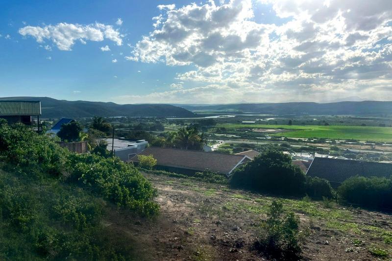 3 Bedroom Property for Sale in Fraaiuitsig Western Cape